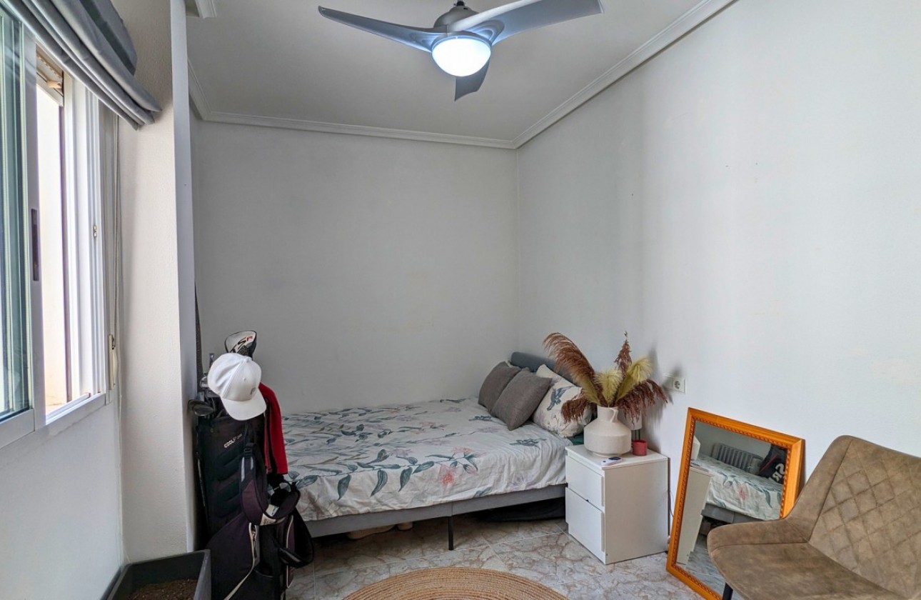 Videresalg - Apartment - Los Montesinos