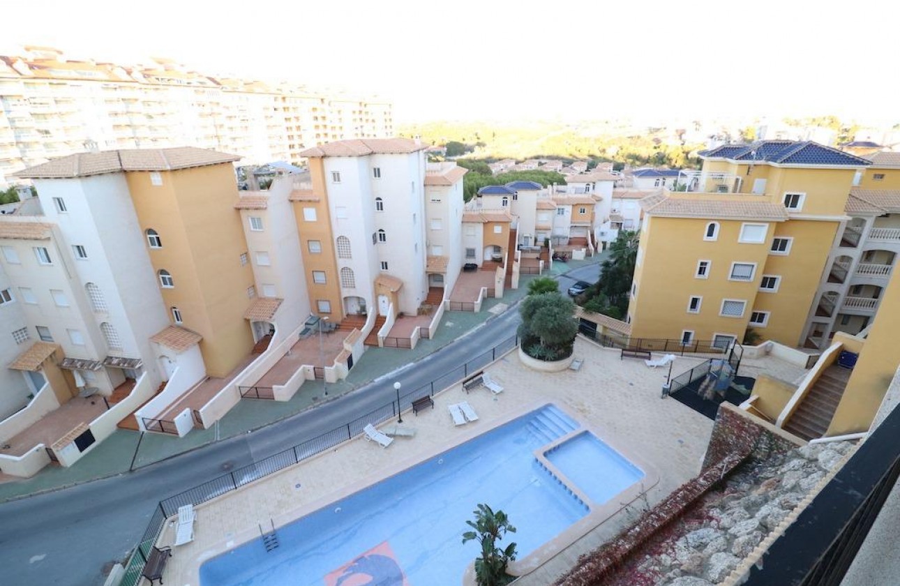 Videresalg - Apartment - Orihuela Costa - Campoamor