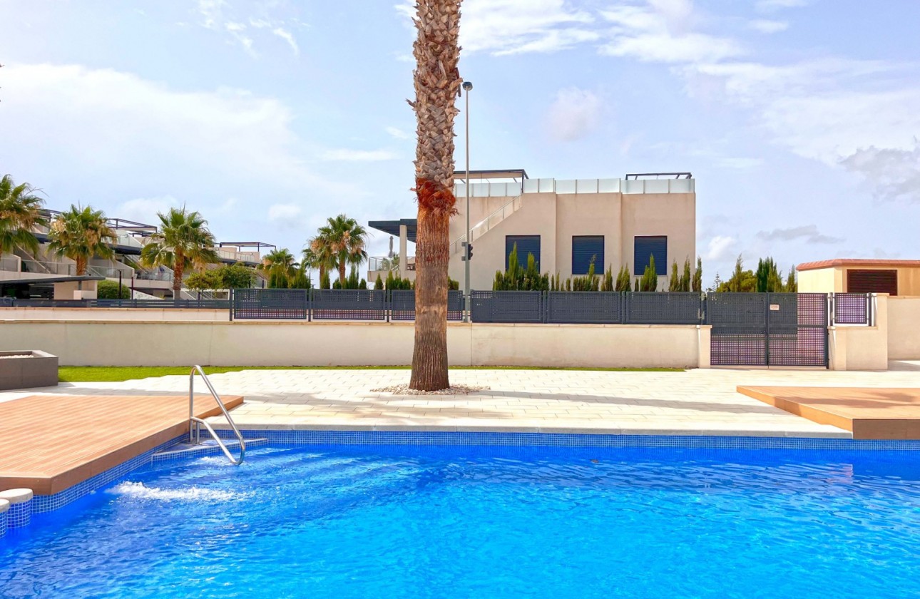 Videresalg - Apartment - Orihuela Costa - La Zenia