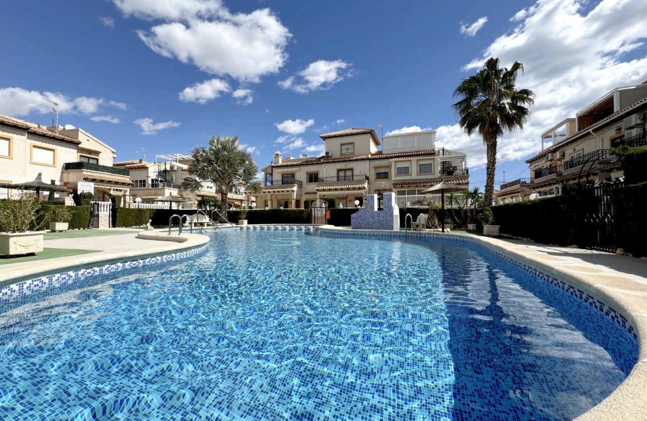 Videresalg - Apartment - Orihuela Costa - Playa Flamenca