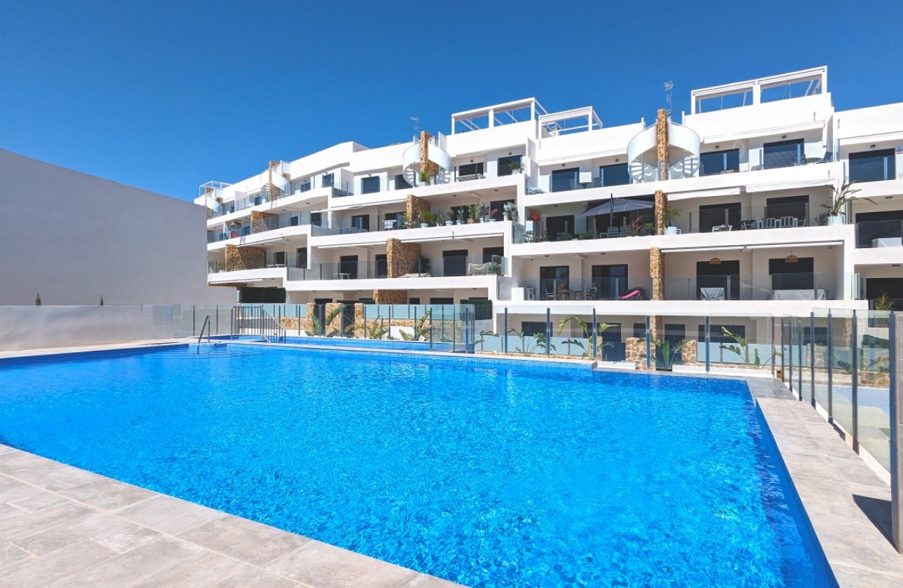 Videresalg - Apartment - Orihuela Costa - Villamartín