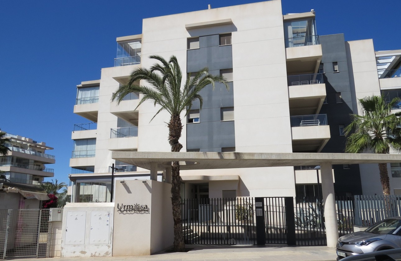 Videresalg - Apartment - Orihuela Costa - Villamartín