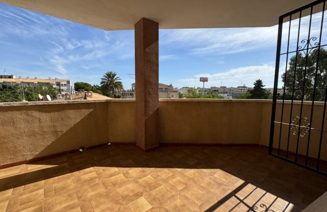 Videresalg - Apartment - Orihuela Costa