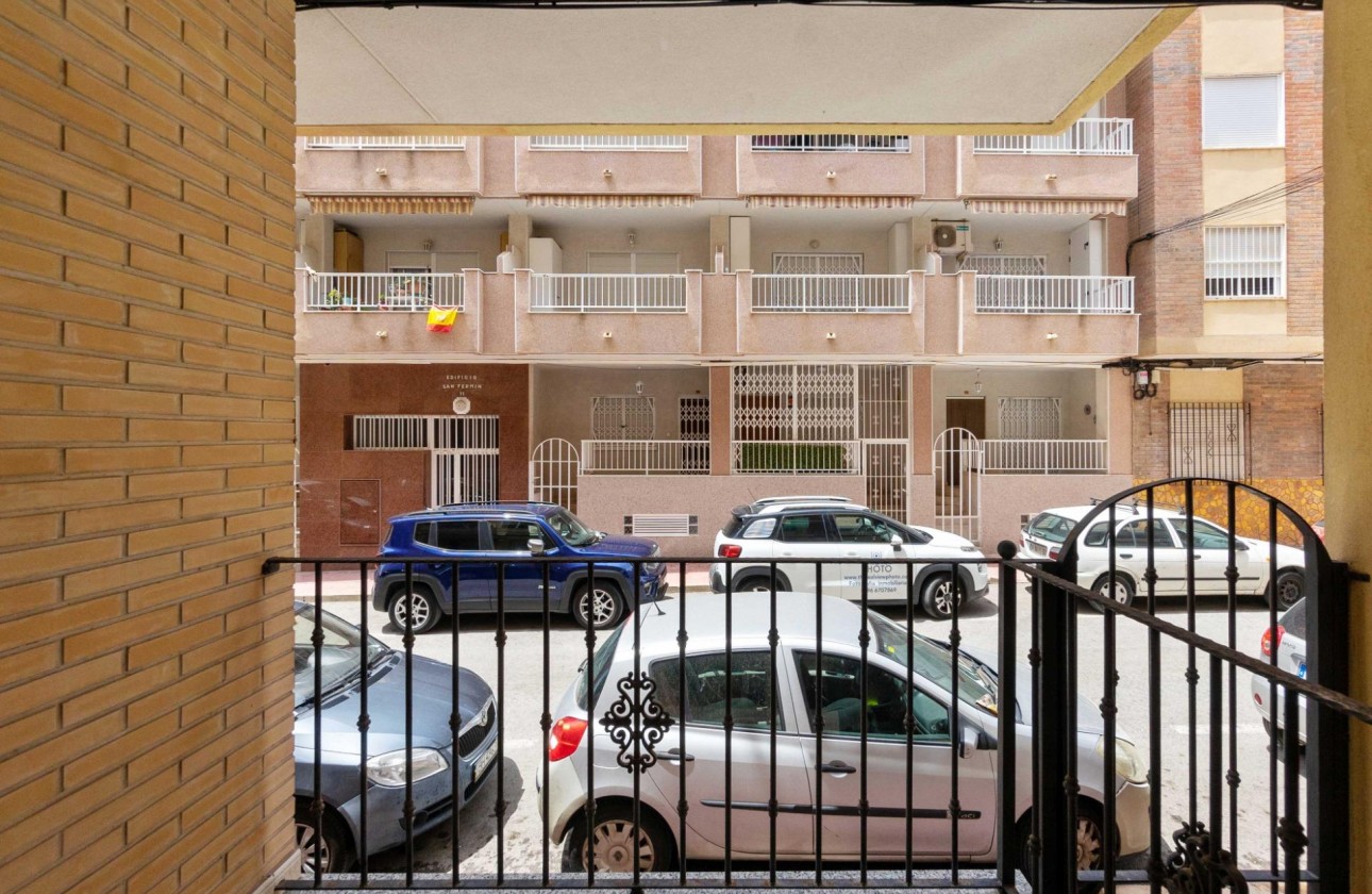 Videresalg - Apartment - Torrevieja