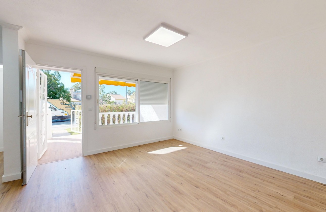 Videresalg - Bungalow - Orihuela Costa - Villamartín