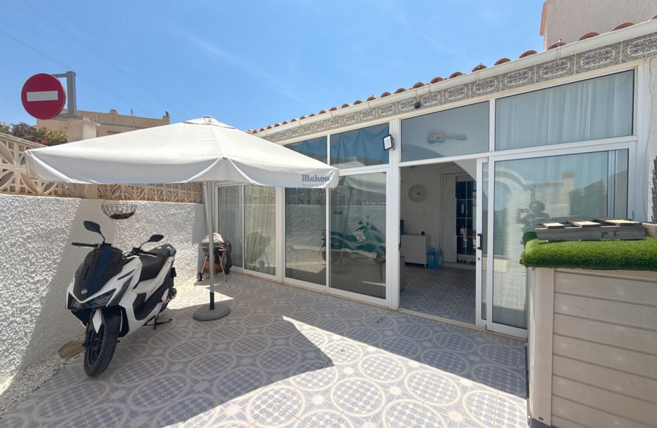 Videresalg - Bungalow - Orihuela Costa - Villamartín