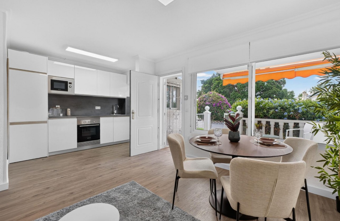 Videresalg - Bungalow - Orihuela Costa - Villamartín