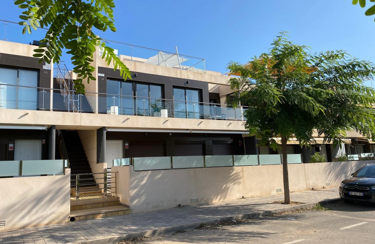 Videresalg - Bungalow - Pilar de la Horadada - Mil Palmeras