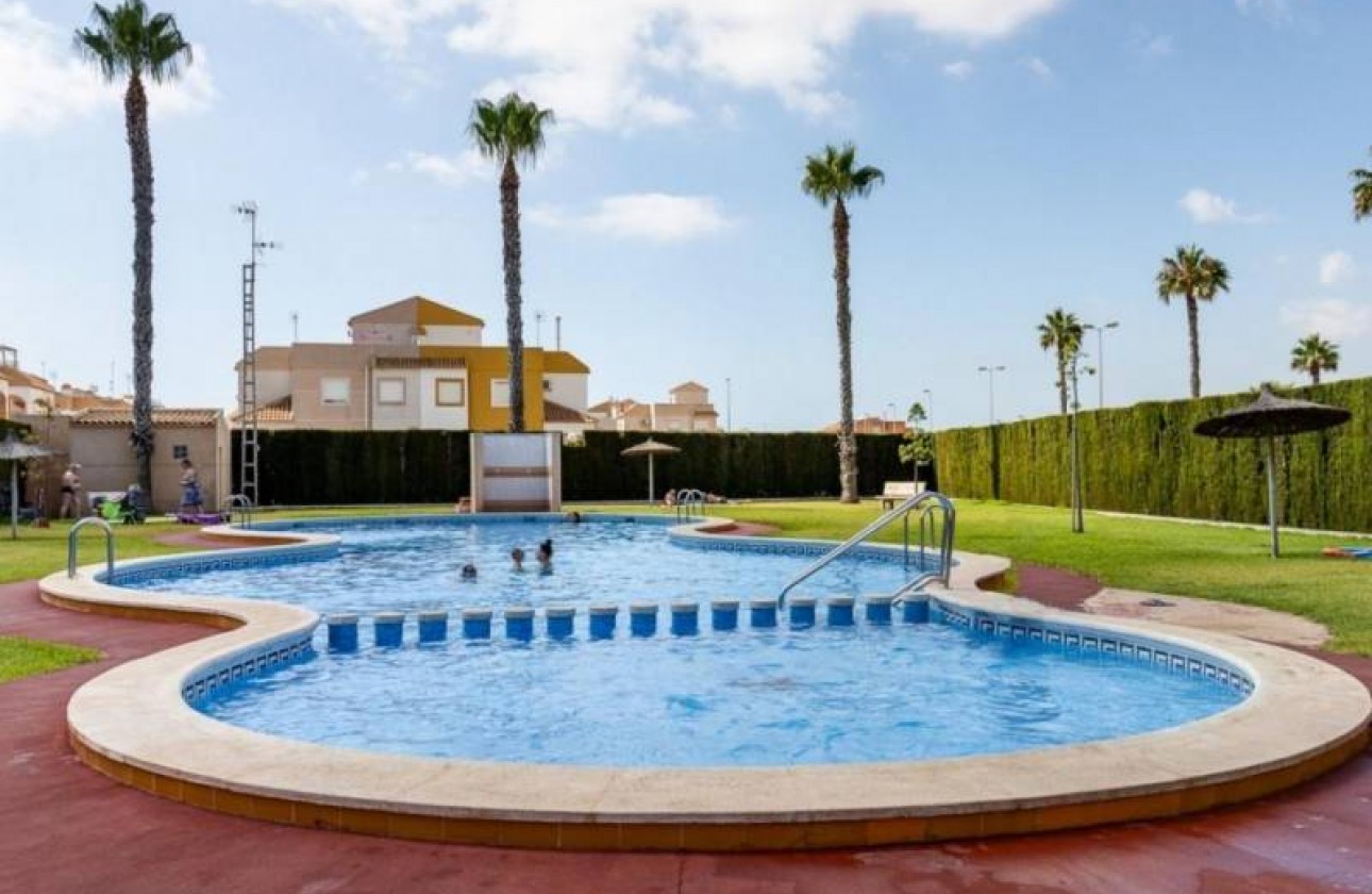 Videresalg - Bungalow - Torrevieja - La Siesta - El Salado -  Torreta