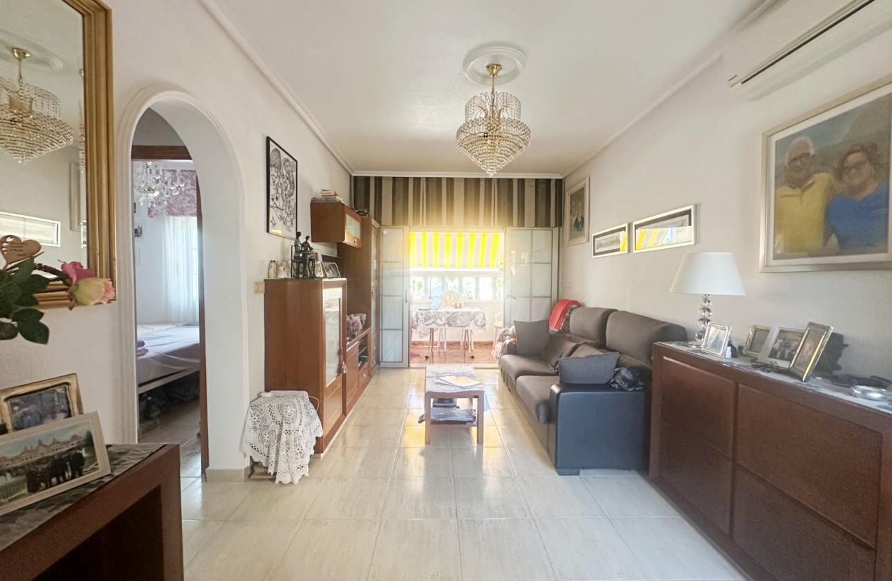 Videresalg - Bungalow - Torrevieja - Nueva Torrevieja - Aguas Nuevas