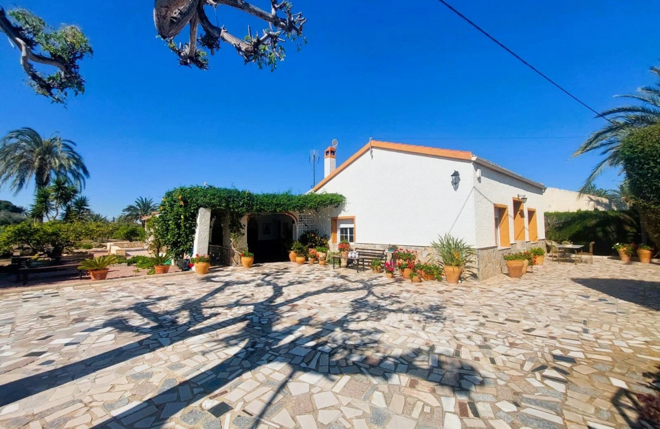 Videresalg - Country House - La Marina