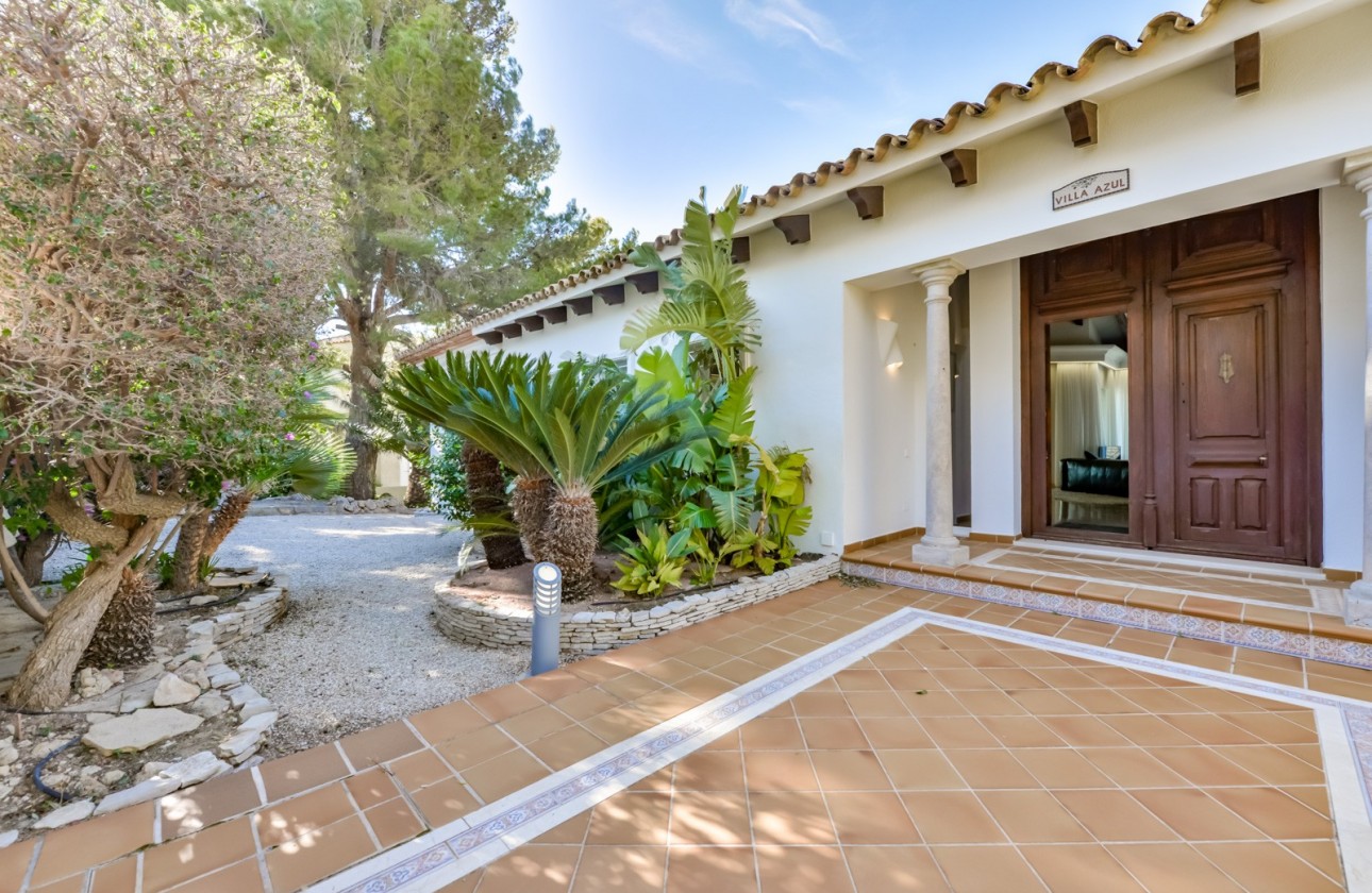 Videresalg - Detached Villa - Altea