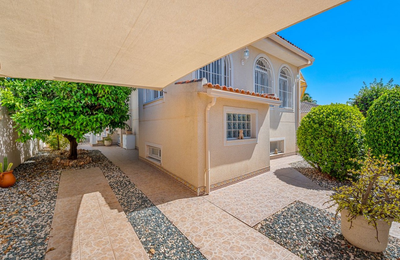 Videresalg - Detached Villa - Benijófar - Benimar