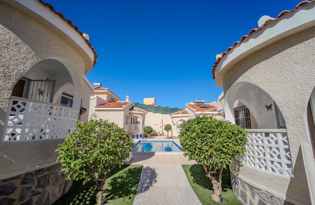 Videresalg - Detached Villa - Ciudad Quesada - La  Marquesa Golf