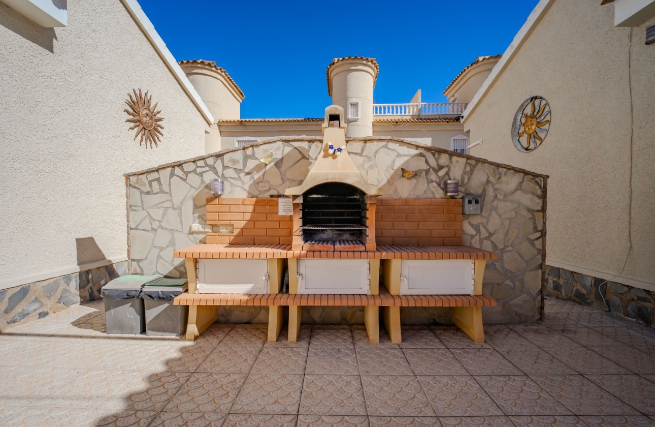 Videresalg - Detached Villa - Ciudad Quesada - La  Marquesa Golf