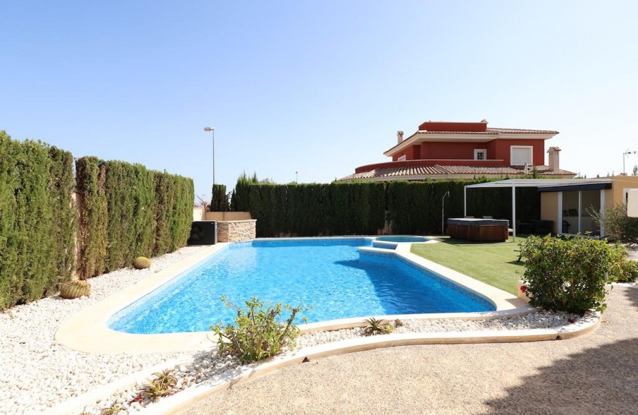 Videresalg - Detached Villa - Ciudad Quesada