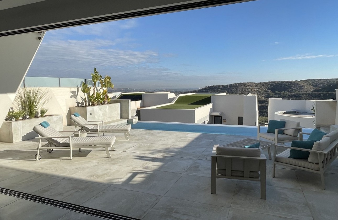 Videresalg - Detached Villa - Ciudad Quesada