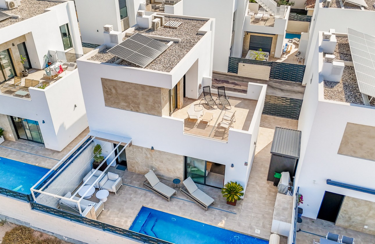 Videresalg - Detached Villa - Ciudad Quesada