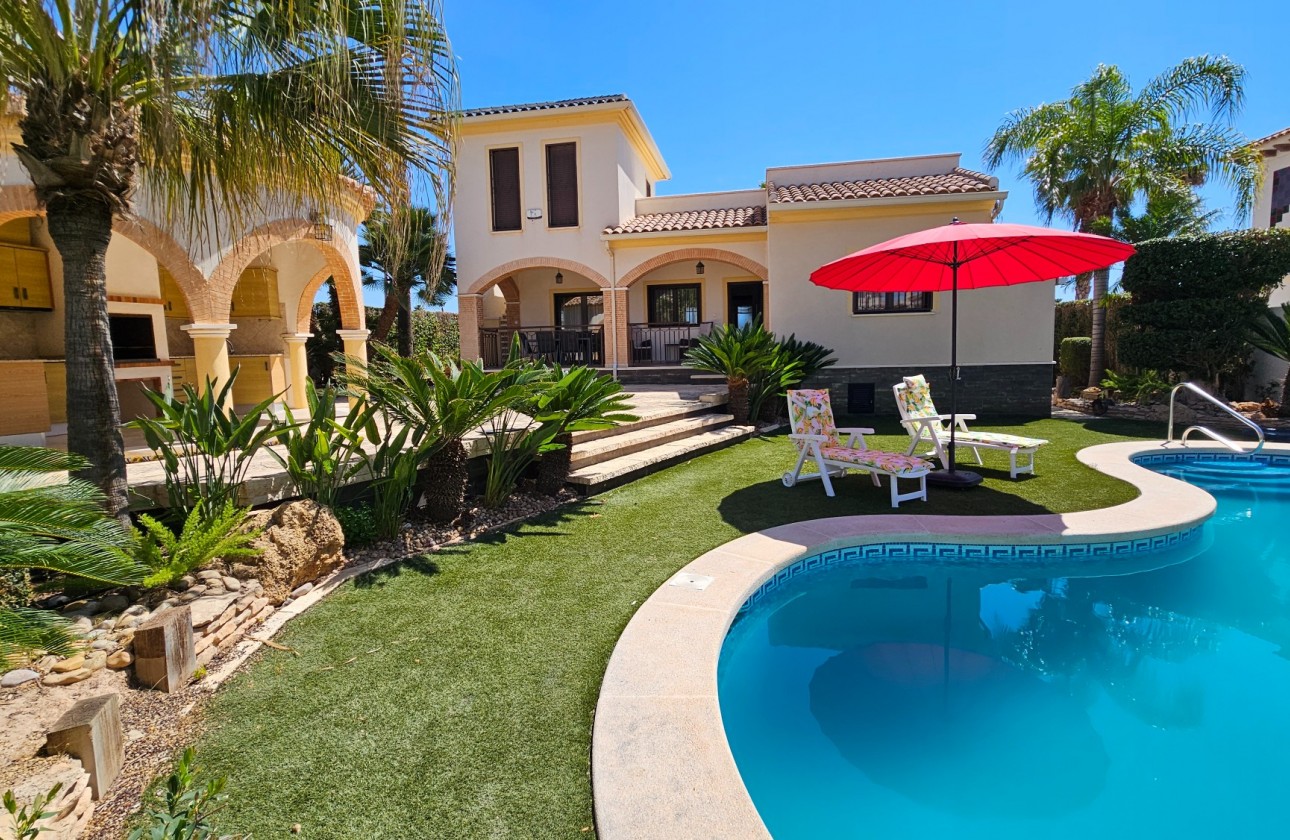 Videresalg - Detached Villa - Ciudad Quesada