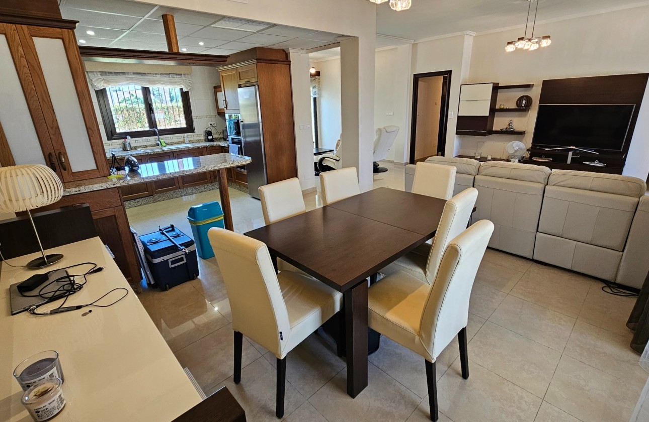 Videresalg - Detached Villa - Ciudad Quesada