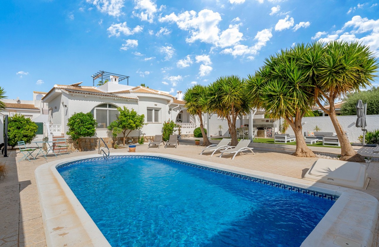 Videresalg - Detached Villa - Ciudad Quesada