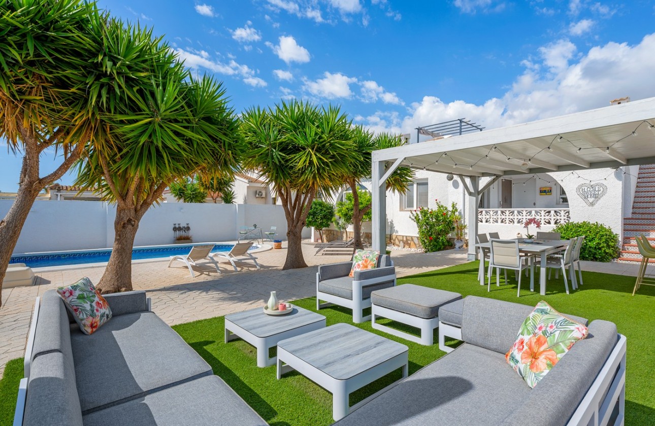Videresalg - Detached Villa - Ciudad Quesada