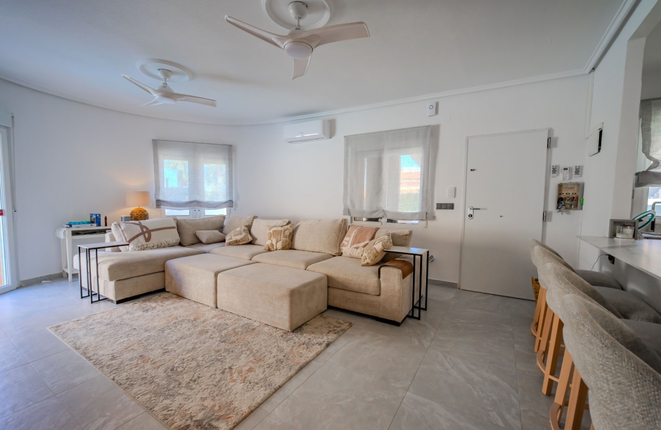Videresalg - Detached Villa - Ciudad Quesada