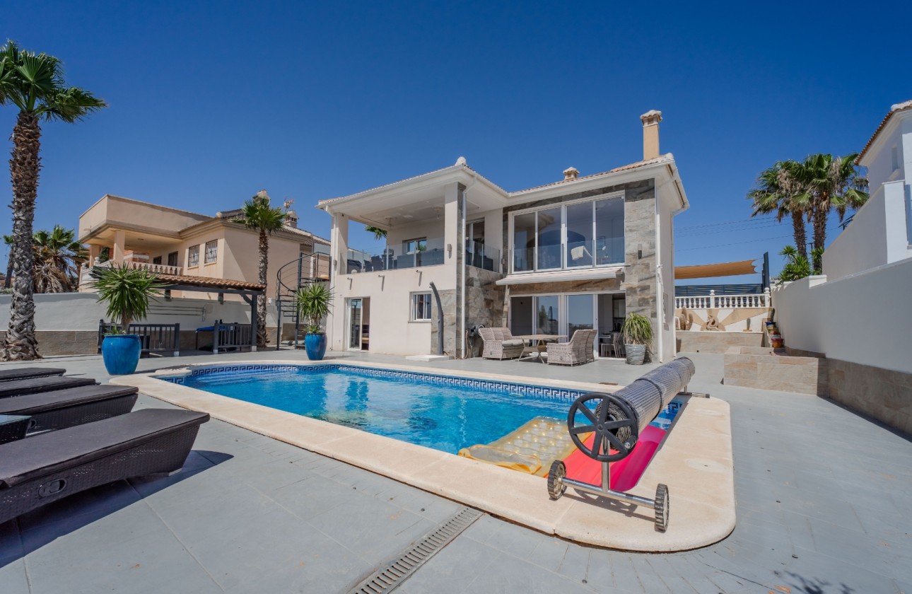 Videresalg - Detached Villa - Ciudad Quesada