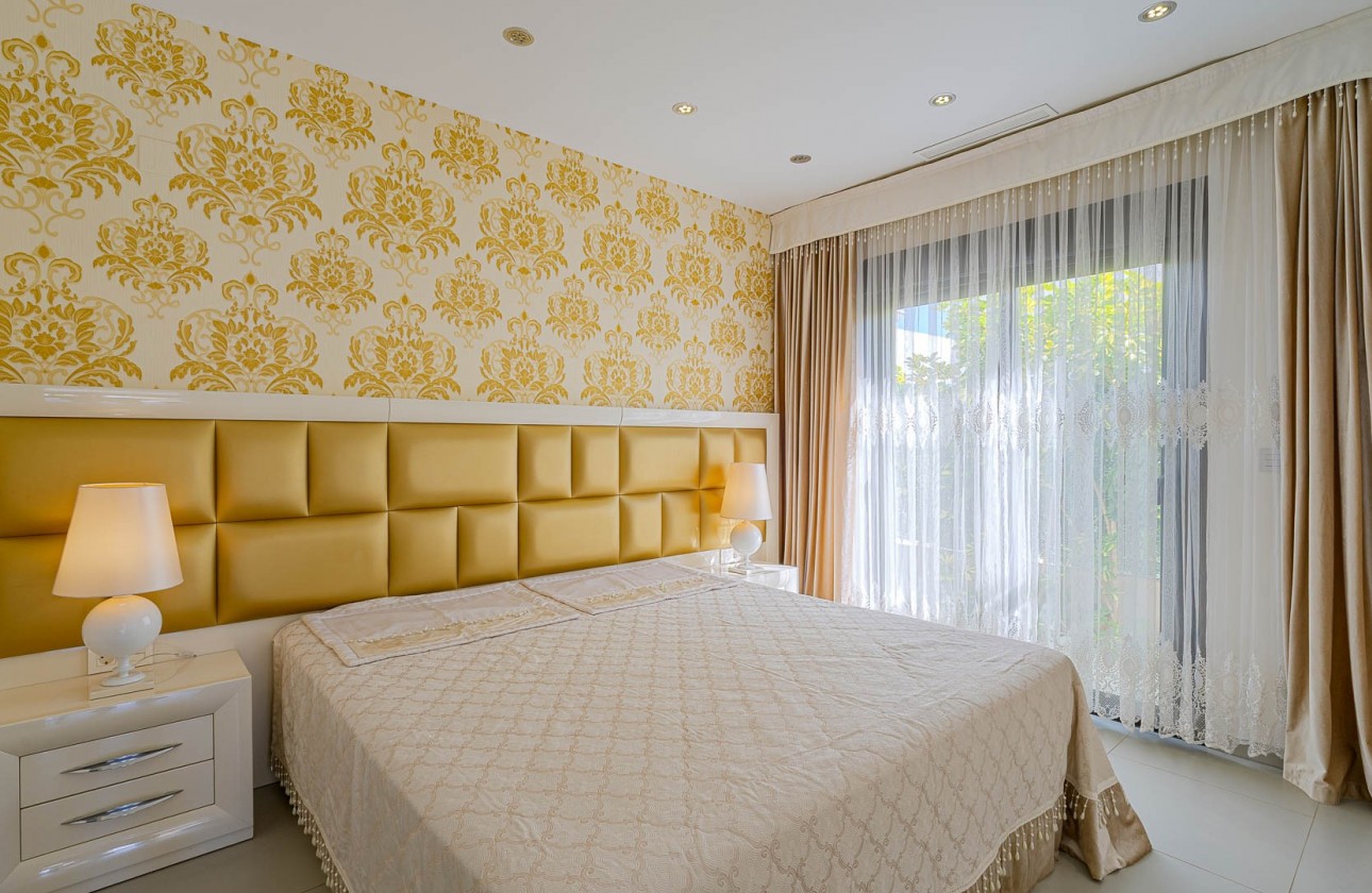 Videresalg - Detached Villa - Ciudad Quesada