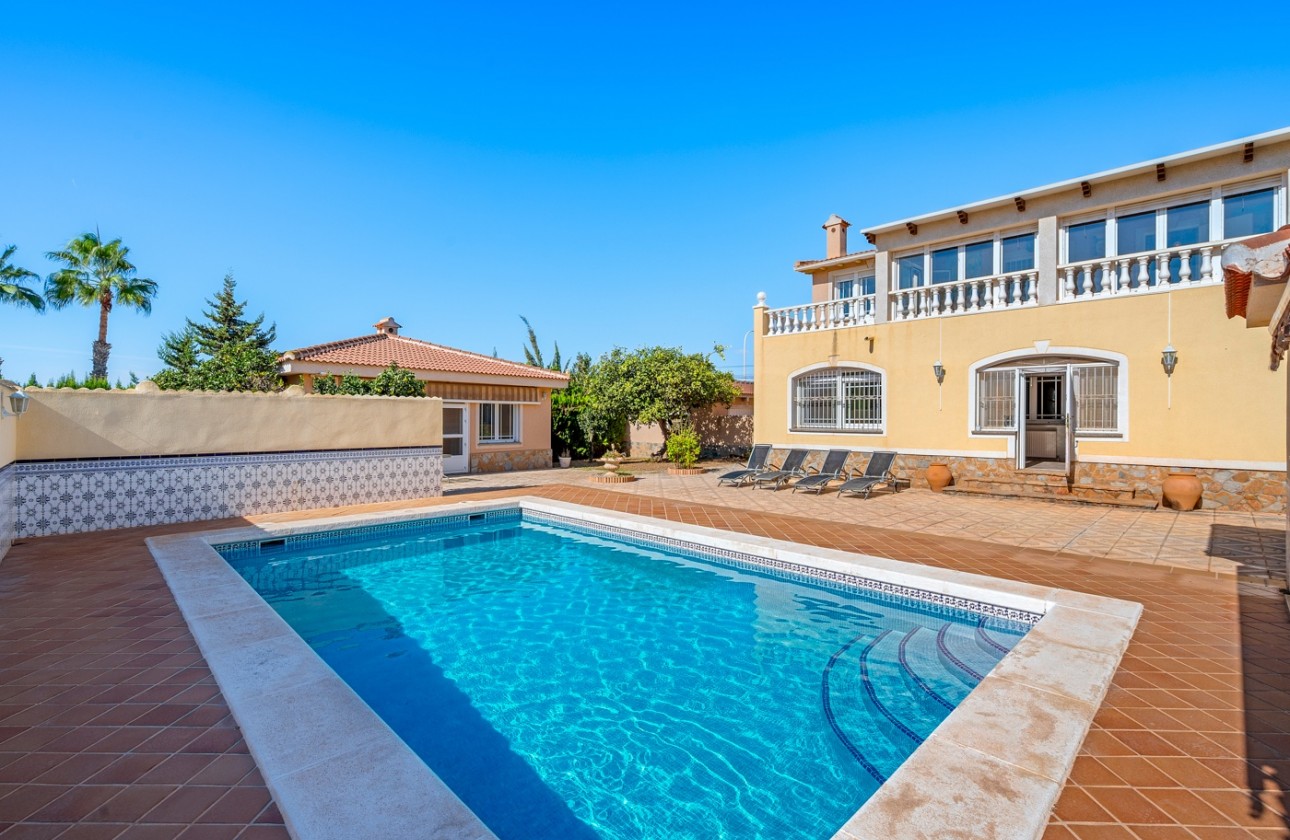 Videresalg - Detached Villa - Ciudad Quesada