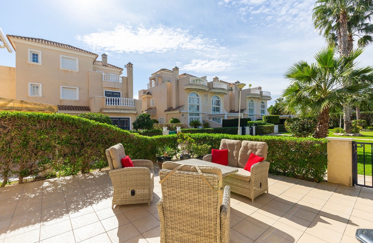 Videresalg - Detached Villa - Guardamar del Segura - El Raso