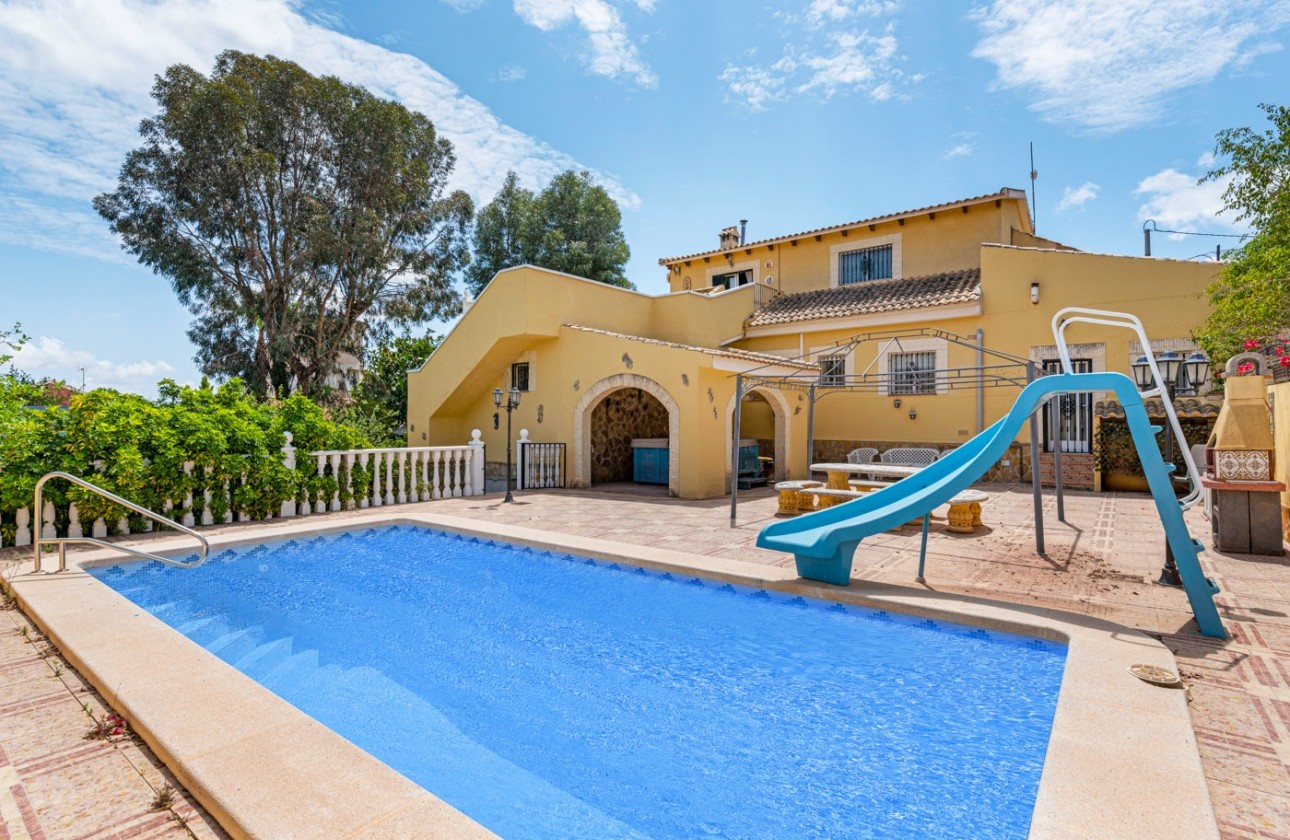 Videresalg - Detached Villa - Jacarilla