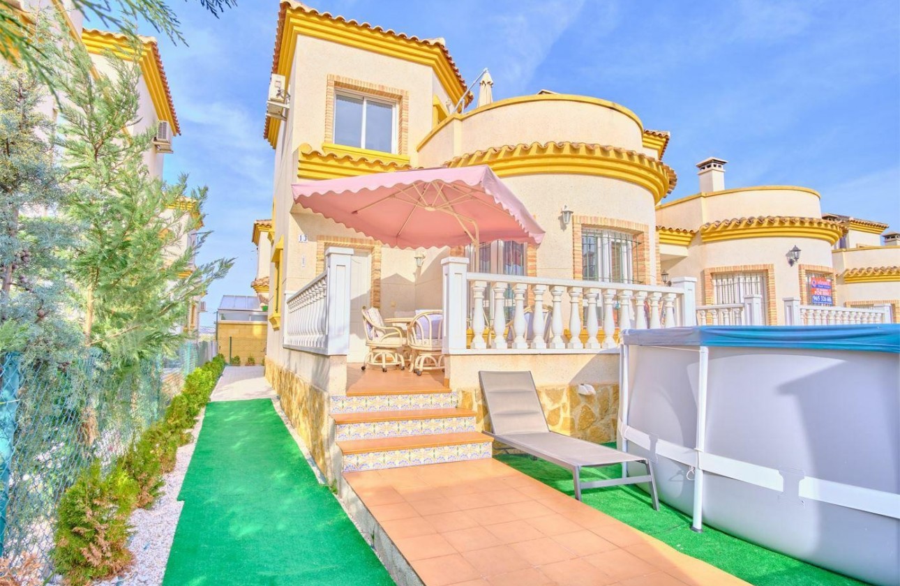 Videresalg - Detached Villa - Los Montesinos