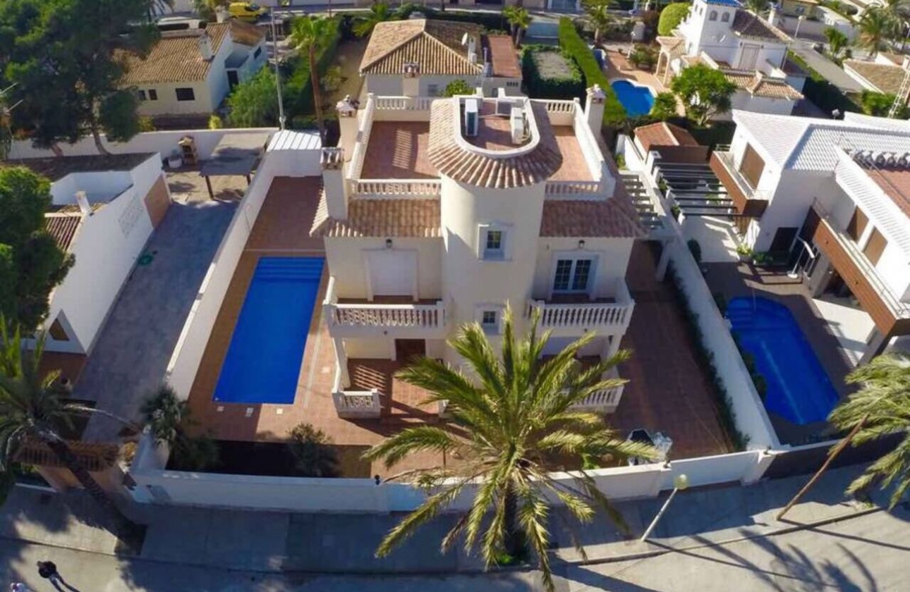 Videresalg - Detached Villa - Orihuela Costa - Cabo Roig