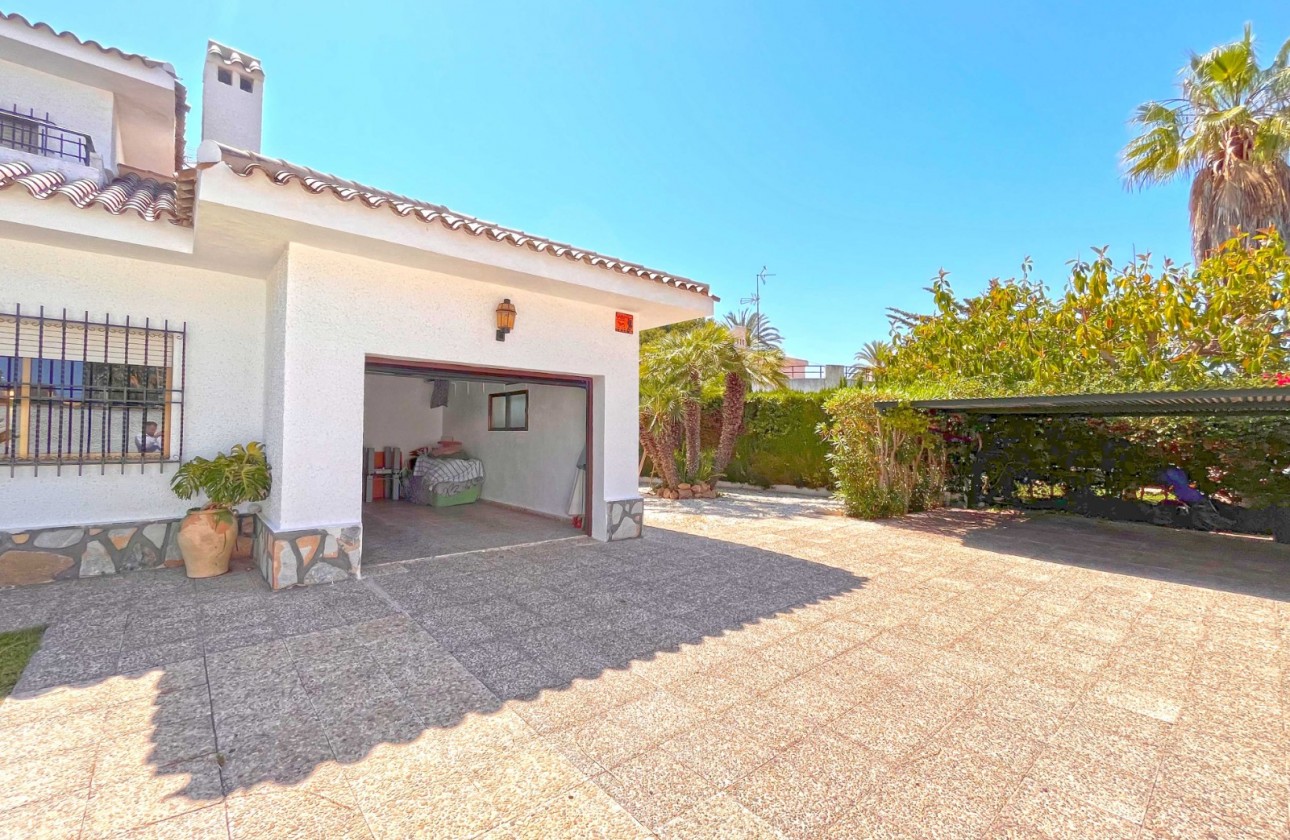 Videresalg - Detached Villa - Orihuela Costa - Cabo Roig