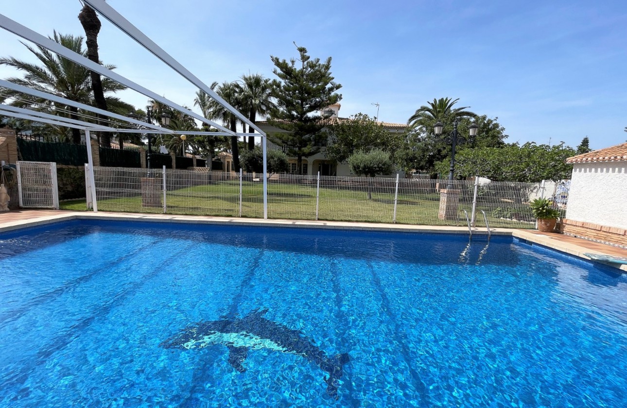 Videresalg - Detached Villa - Orihuela Costa - Cabo Roig