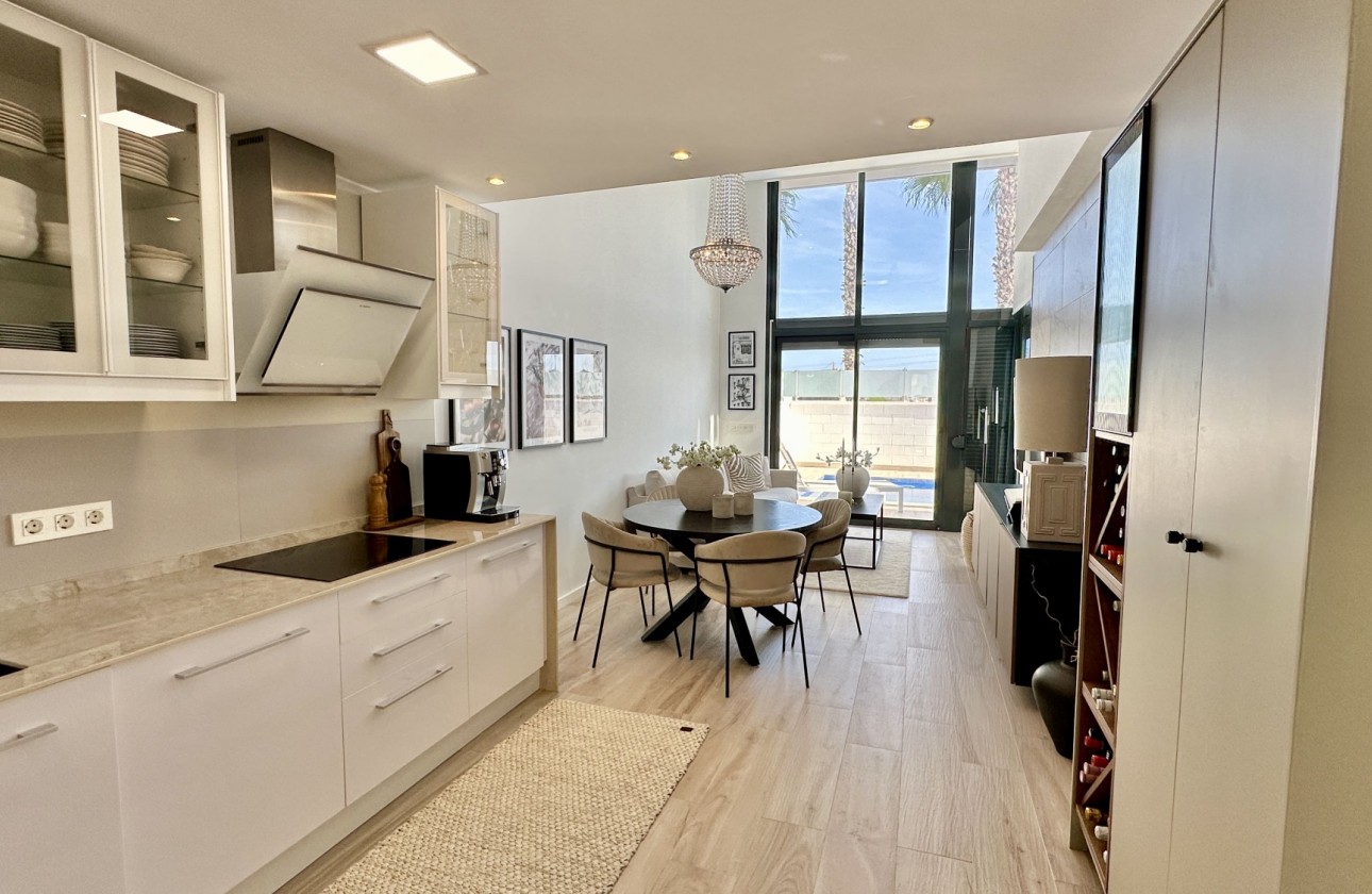 Videresalg - Detached Villa - Orihuela Costa - Lomas de Cabo Roig