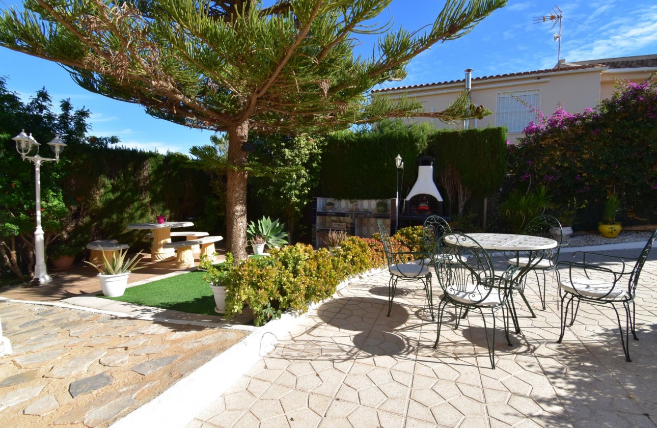 Videresalg - Detached Villa - Orihuela Costa - Los Balcones