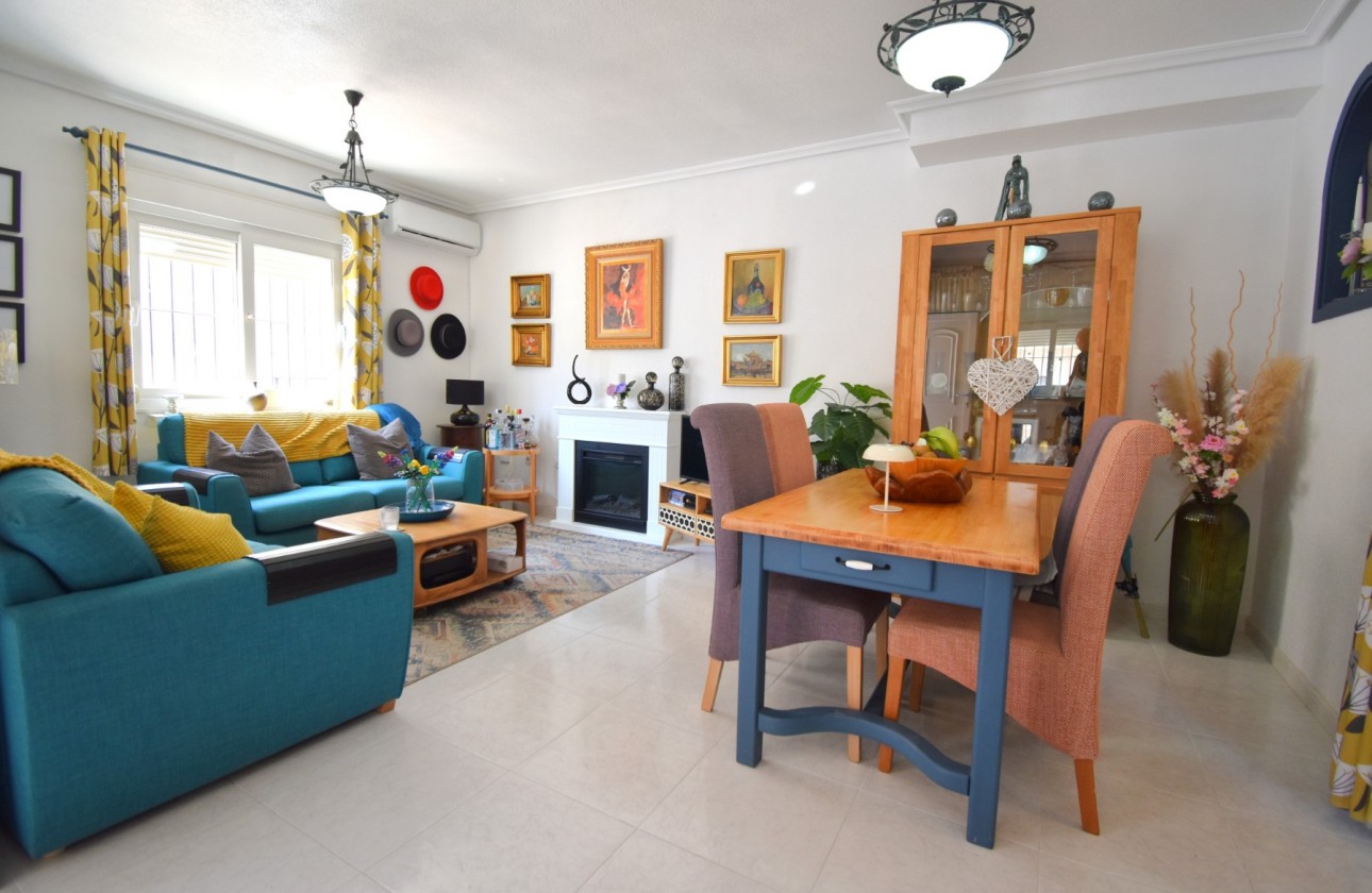 Videresalg - Detached Villa - Orihuela Costa - Playa Flamenca