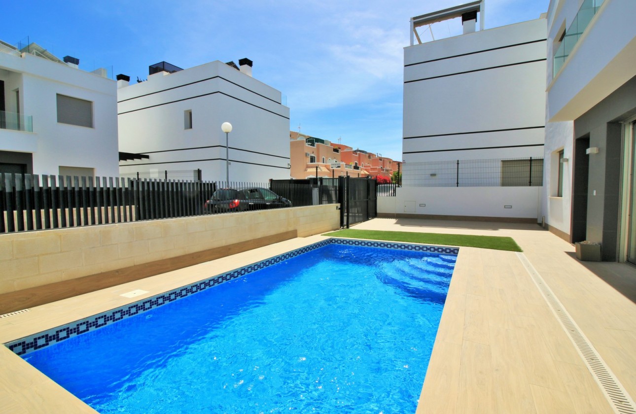 Videresalg - Detached Villa - Orihuela Costa - Villamartín