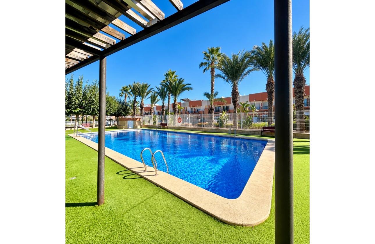 Videresalg - Detached Villa - Orihuela Costa - Villamartín