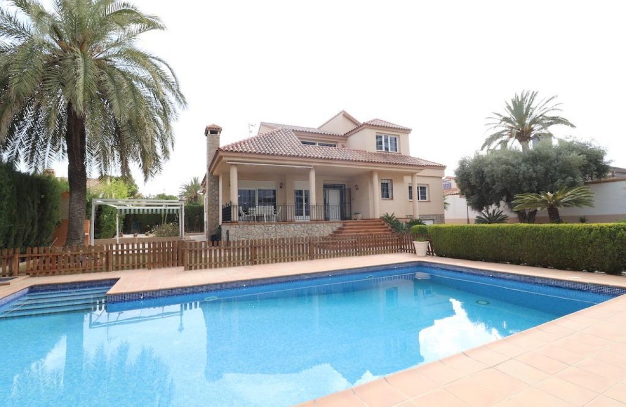 Videresalg - Detached Villa - Pilar de la Horadada - Mil Palmeras