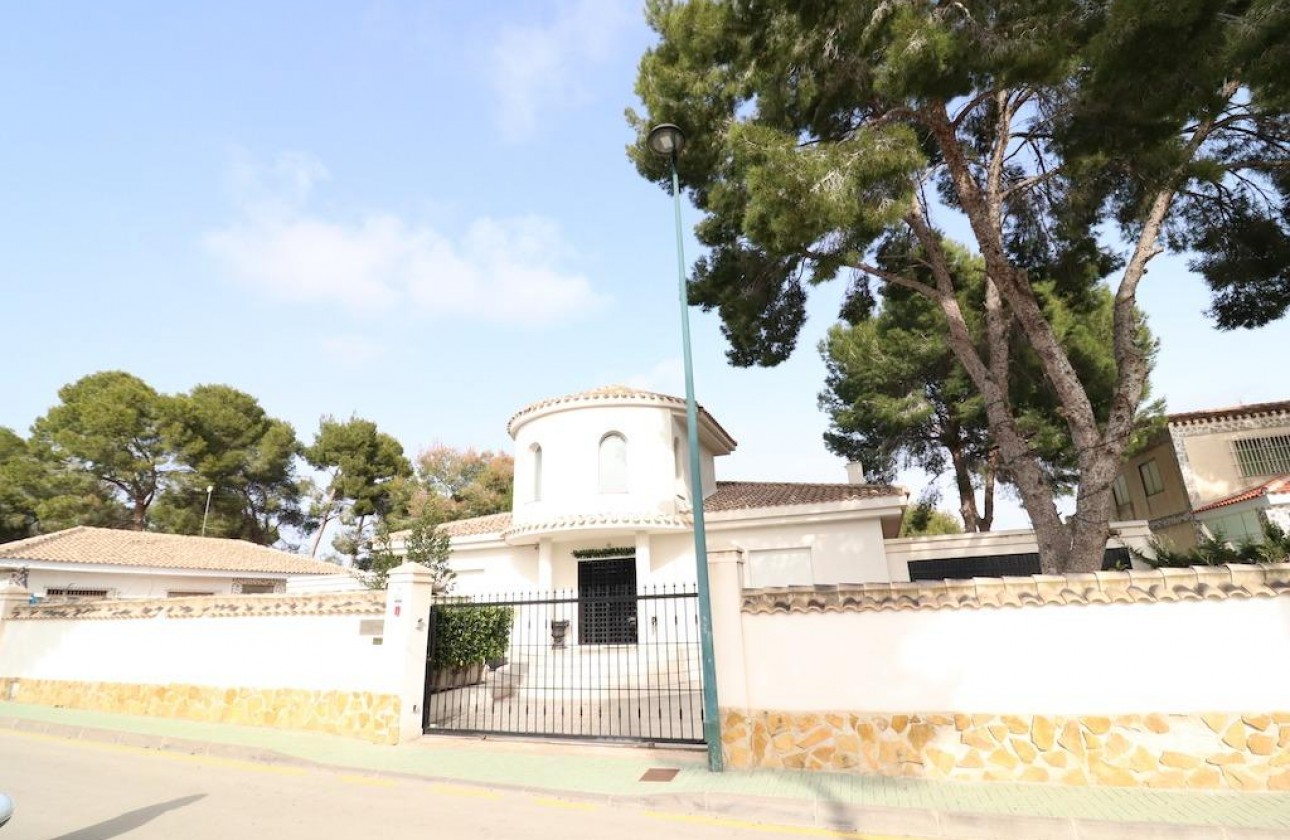 Videresalg - Detached Villa - Pilar de la Horadada - Pinar de Campoverde