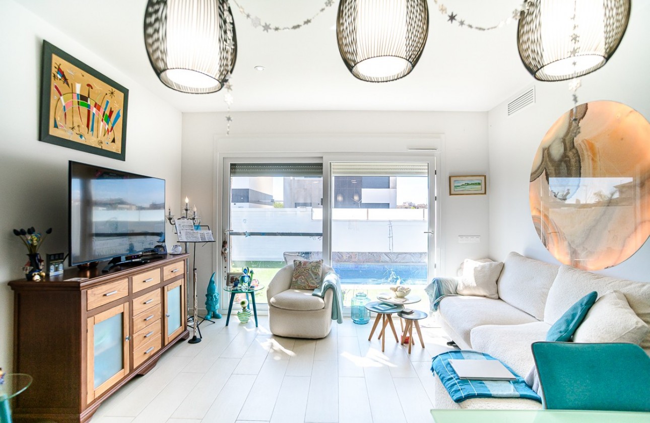 Videresalg - Detached Villa - Pilar de la Horadada