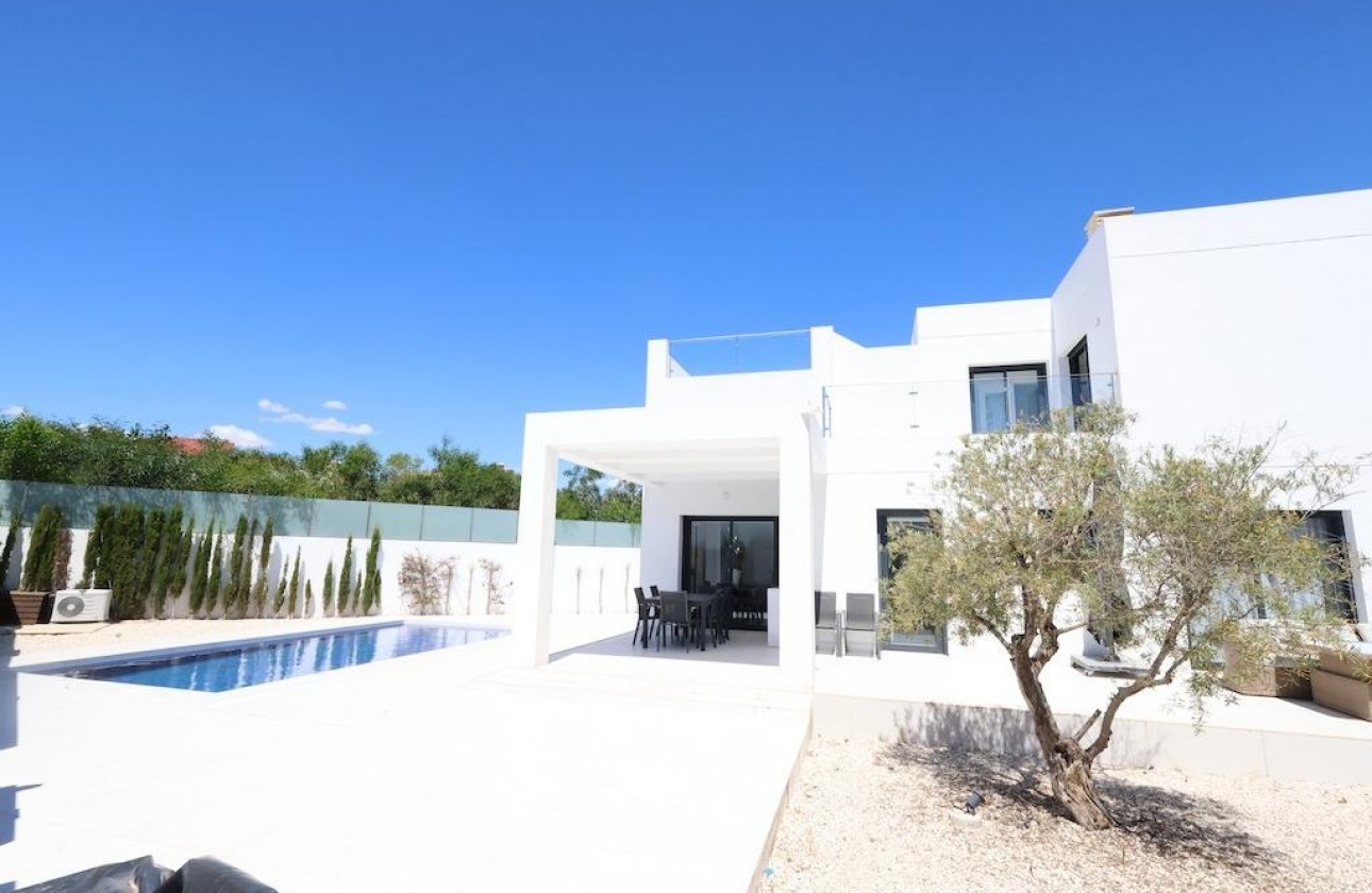Videresalg - Detached Villa - Rojales - La Marquesa