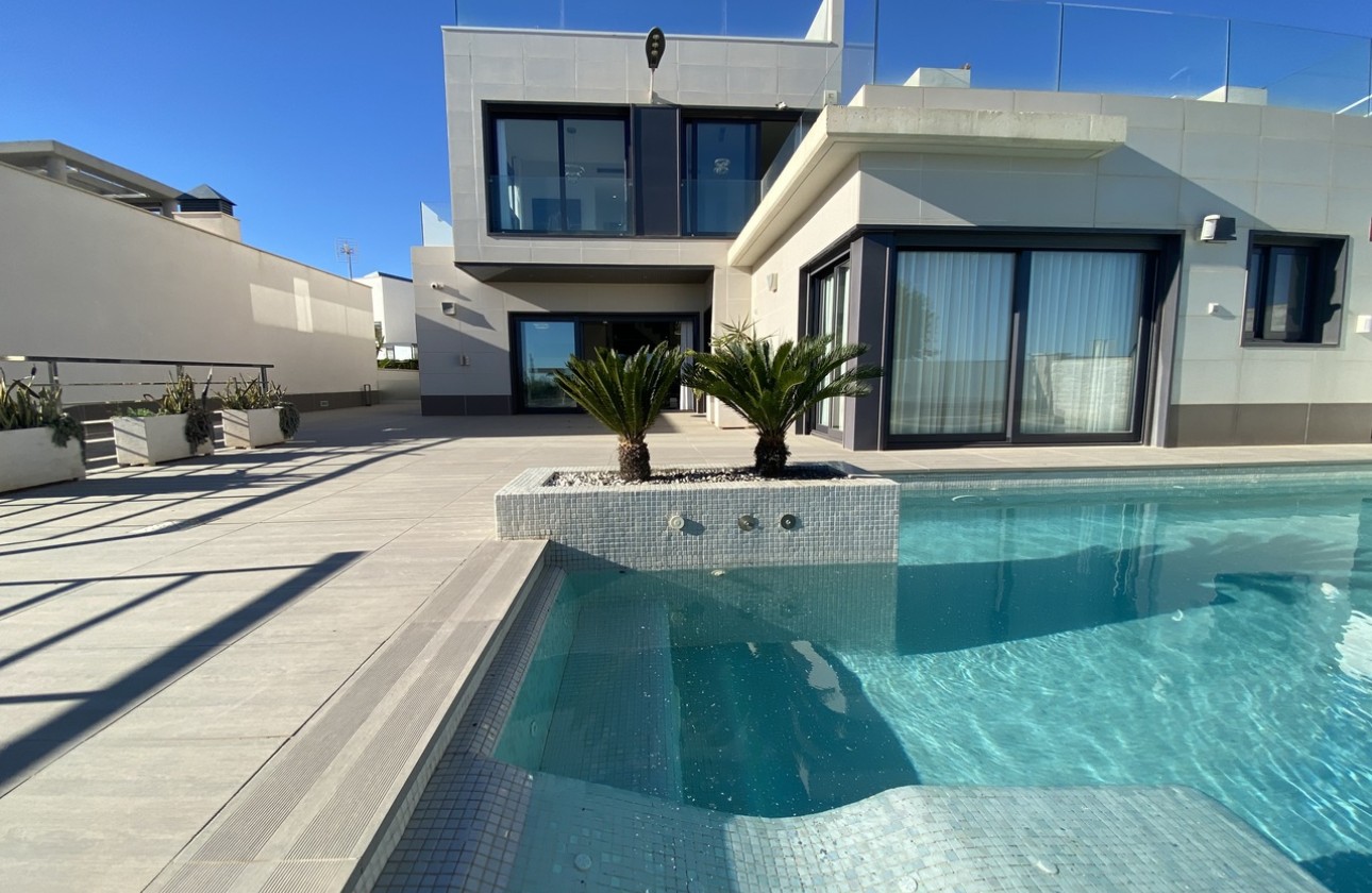 Videresalg - Detached Villa - San Miguel de Salinas