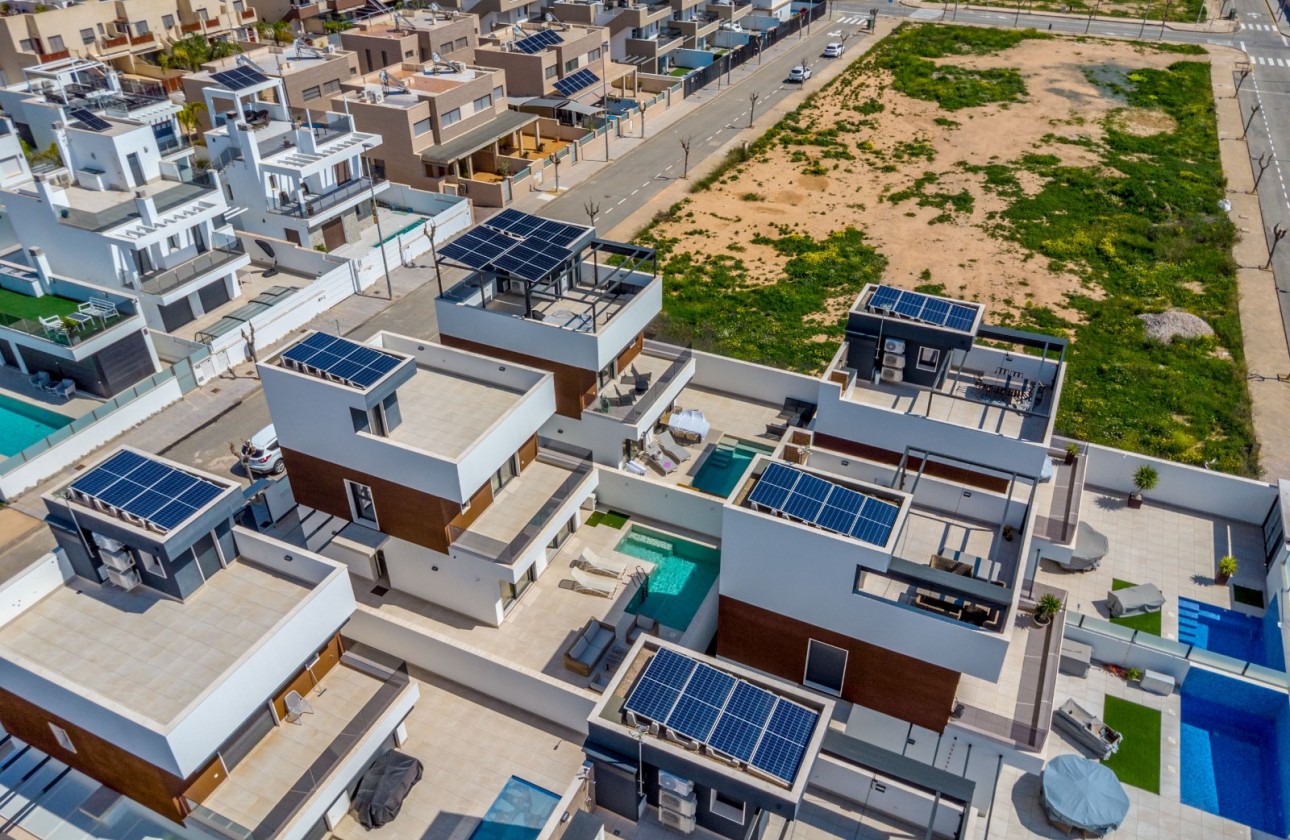 Videresalg - Detached Villa - Torre de la Horadada