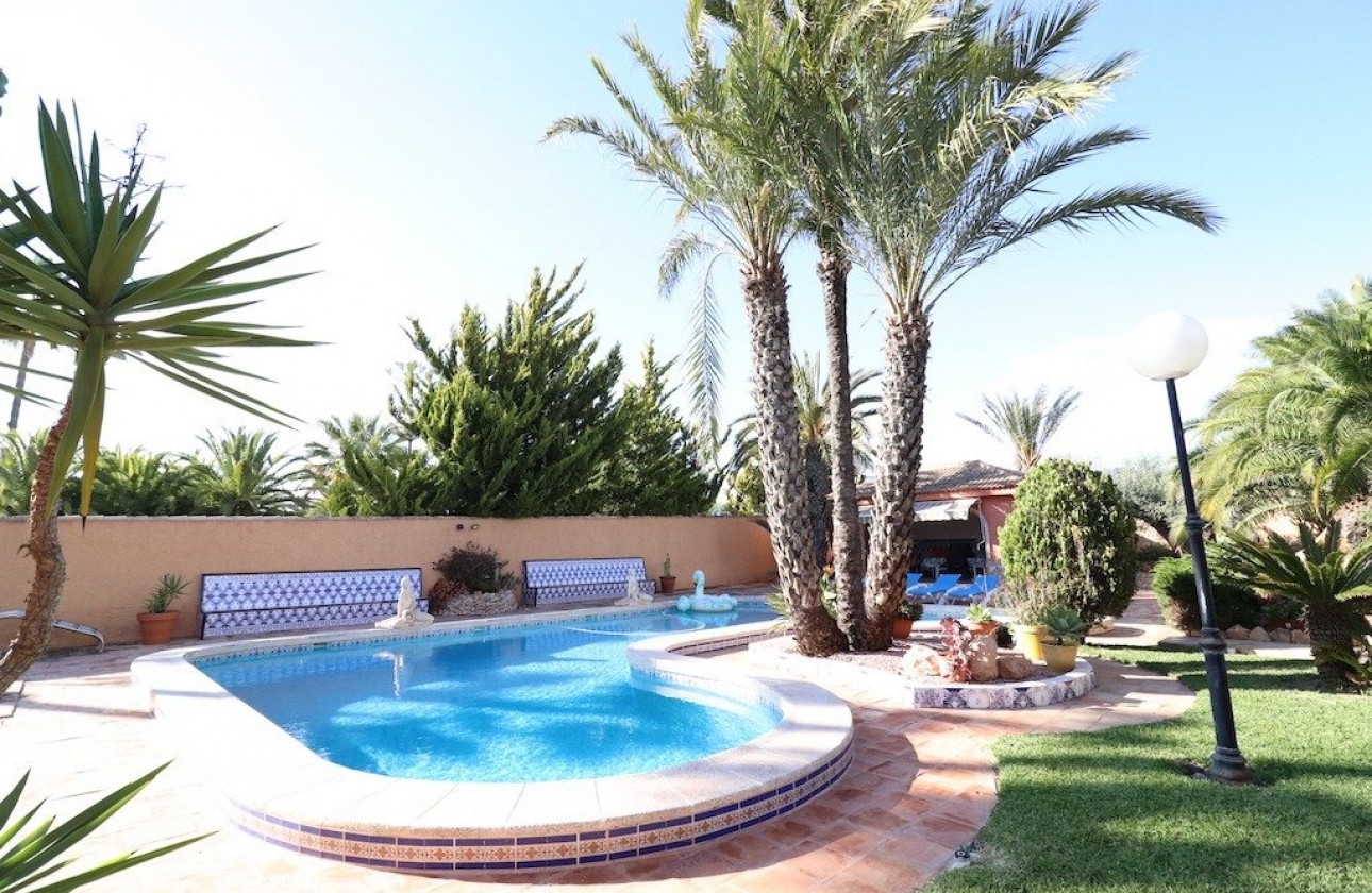 Videresalg - Detached Villa - Torrevieja - El chaparral