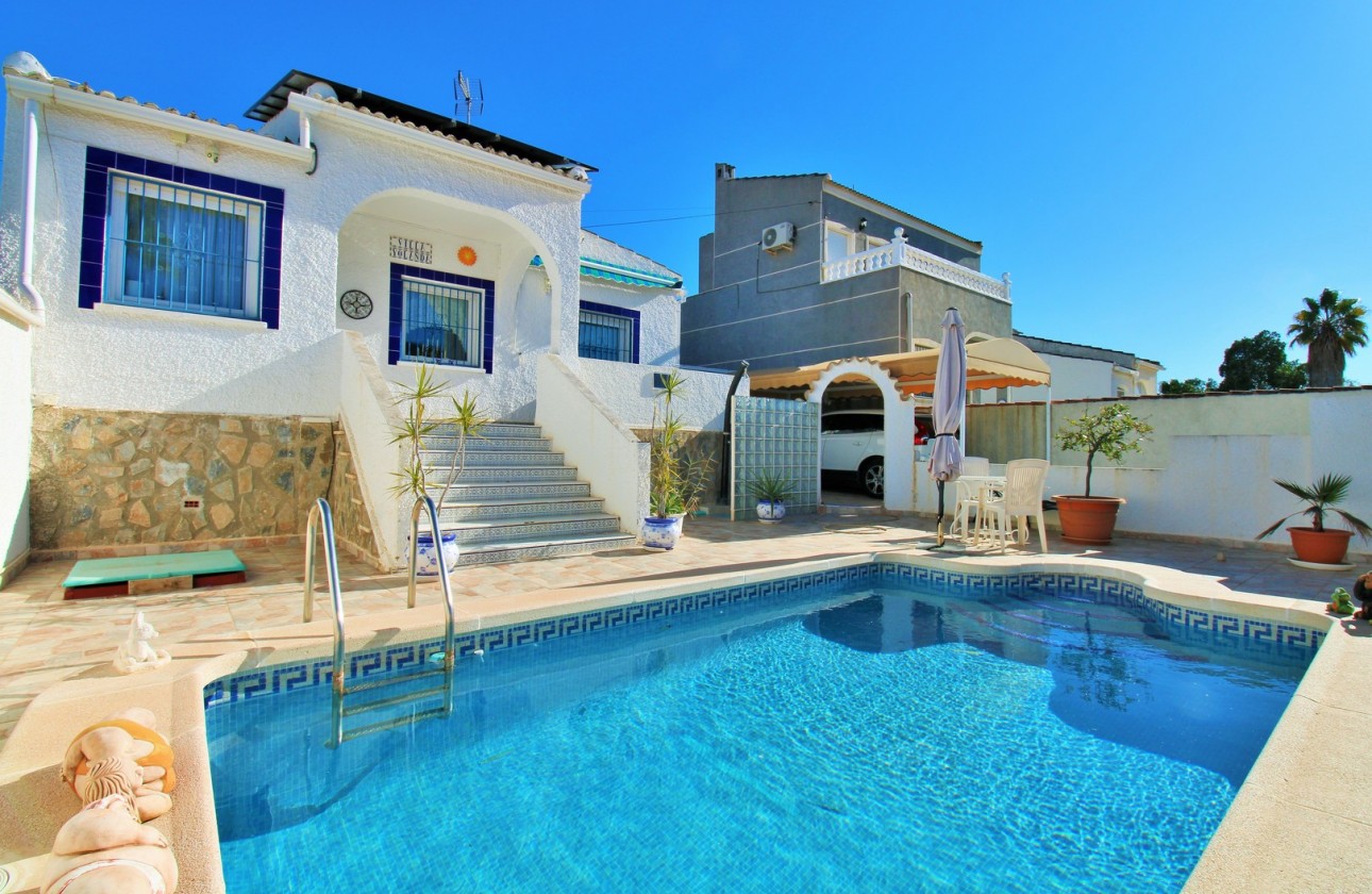 Videresalg - Detached Villa - Torrevieja - El chaparral