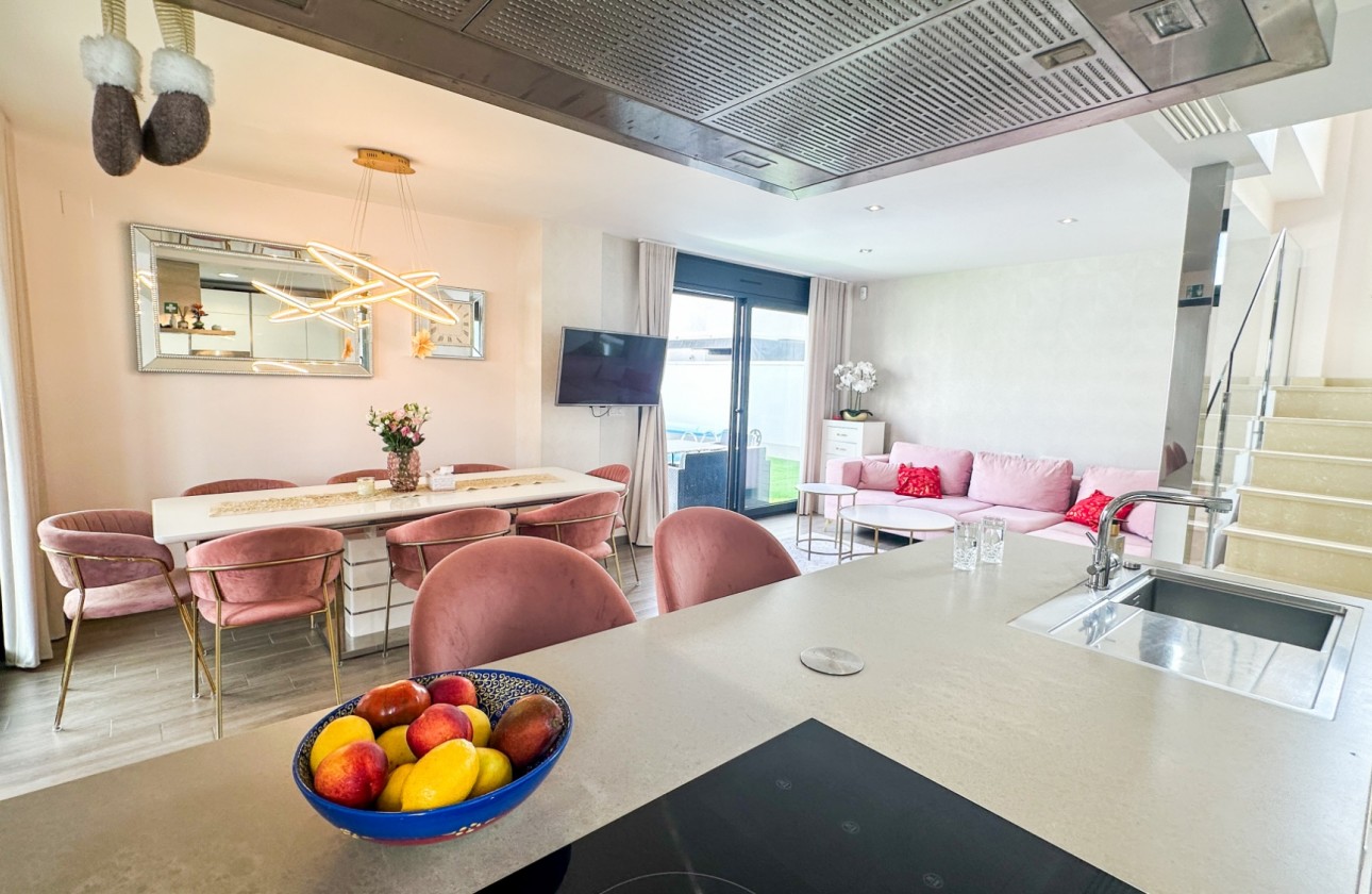 Videresalg - Detached Villa - Torrevieja - Nueva Torrevieja - Aguas Nuevas